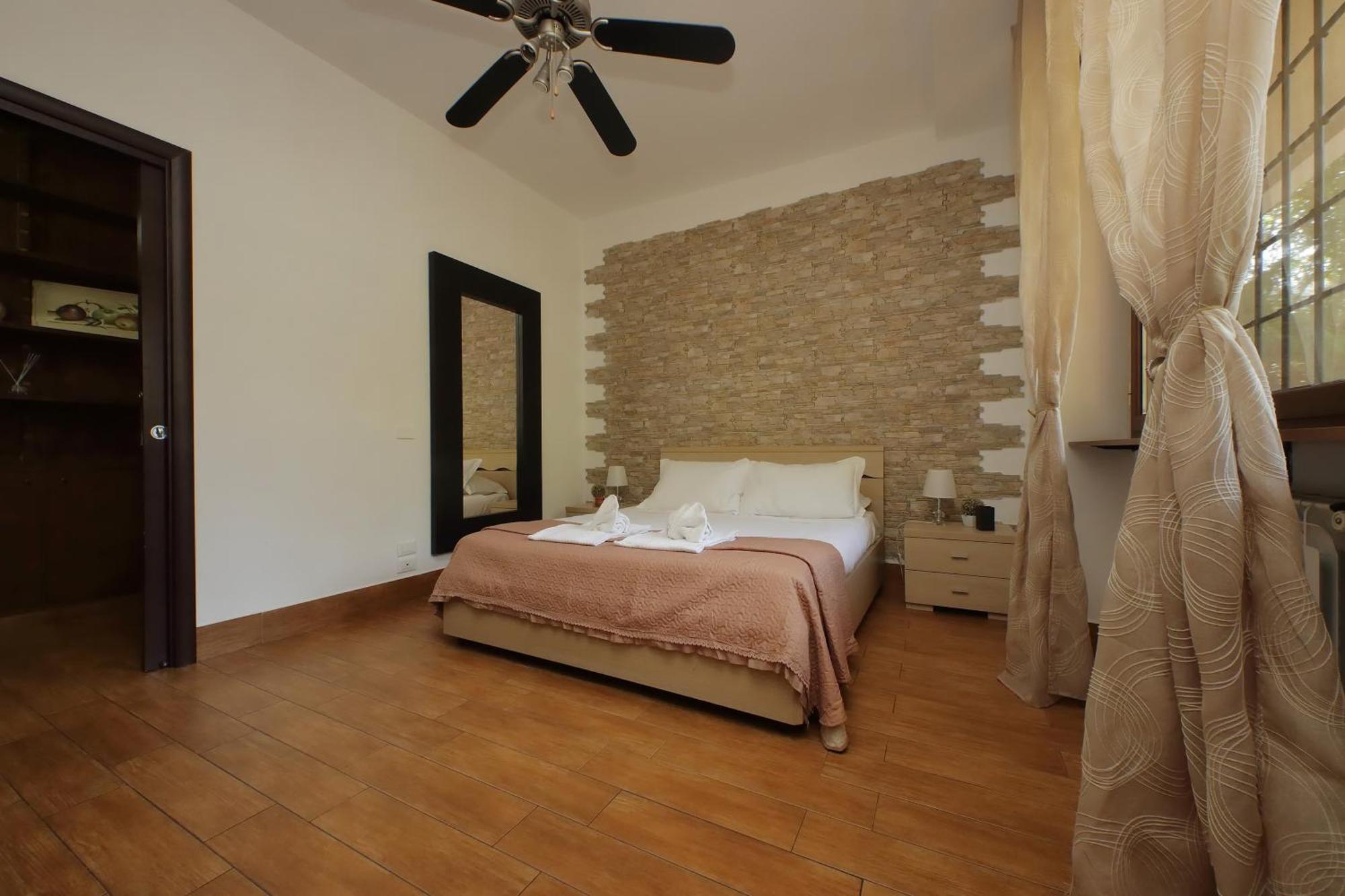 Vatican Flat Cozy With Private Court Appartamento Roma